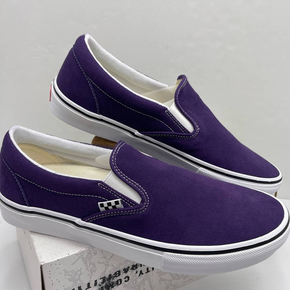 Vans Men’s Classic Purple Skate Slip-On
Purple/Black
VN0A2Z31PCA Sneakers - Picture 9 of 16